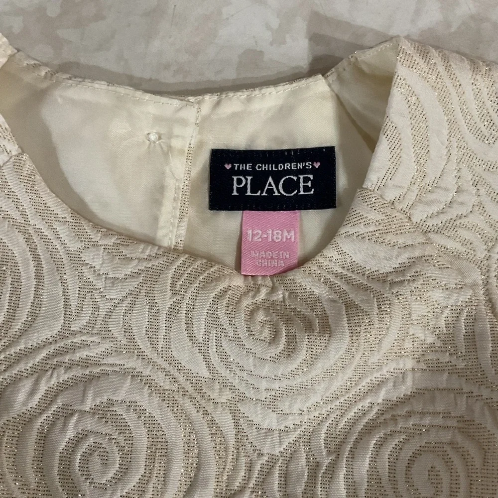The Children’s Place Elegant Cream Baby Dress with Bow size 12 -18 months